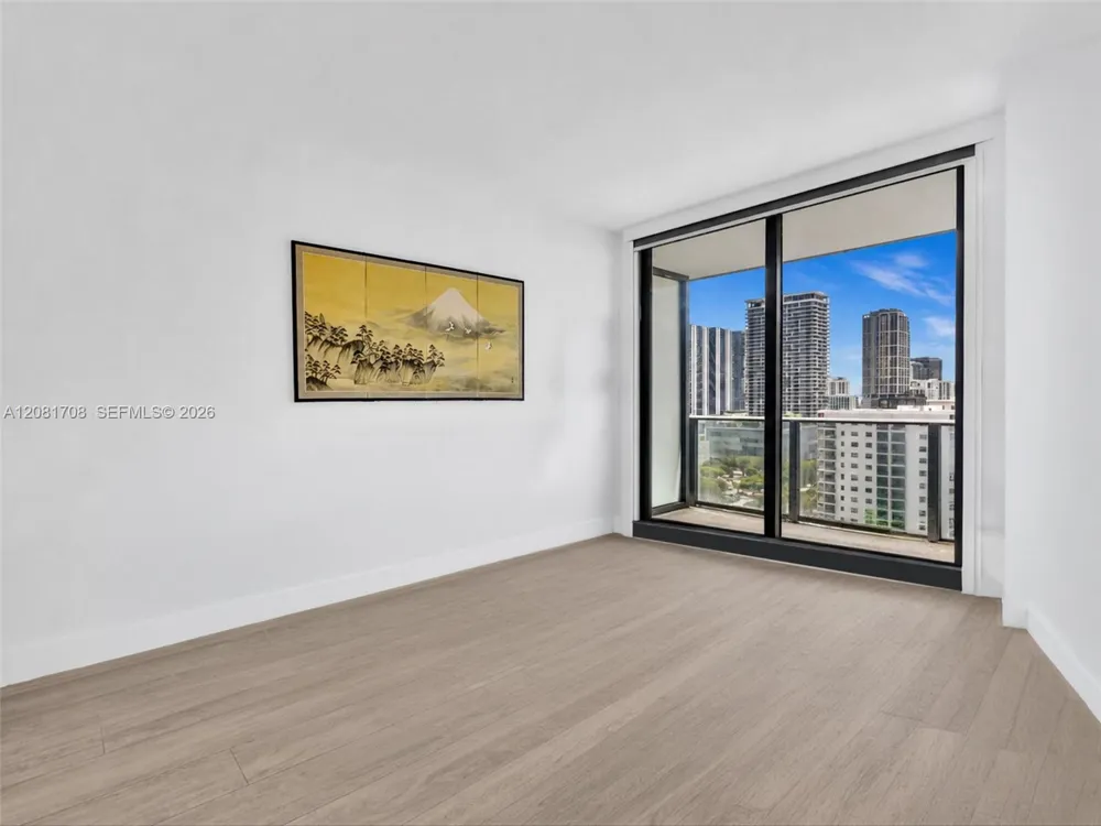 121 NE 34th St #1602 Miami, FL 33137
