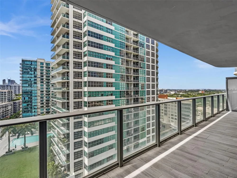 121 NE 34th St #1602 Miami, FL 33137