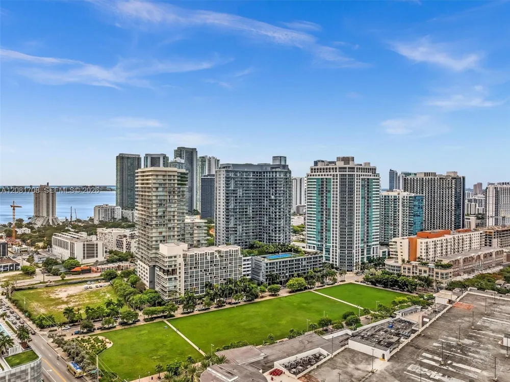 121 NE 34th St #1602 Miami, FL 33137
