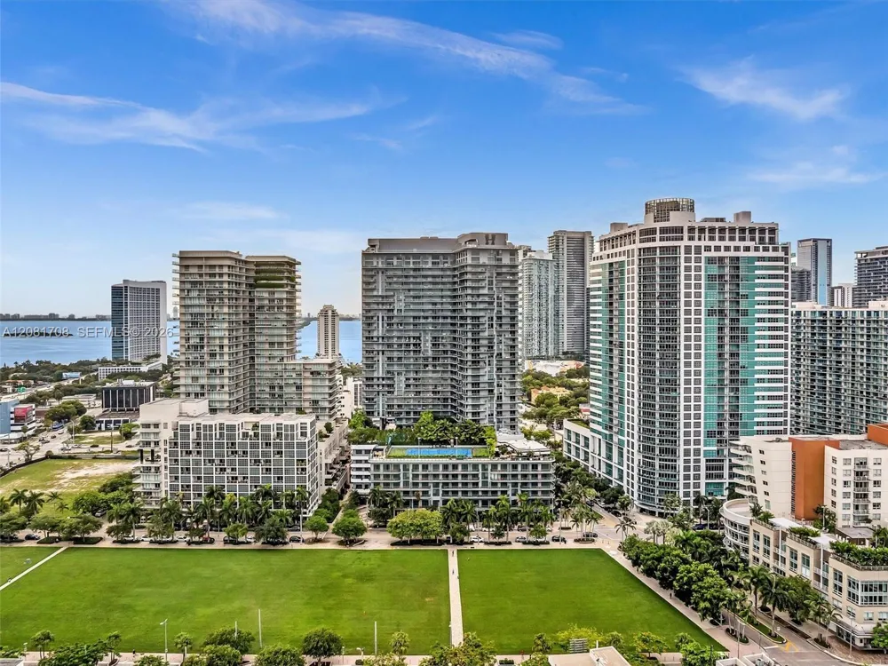 121 NE 34th St #1602 Miami, FL 33137