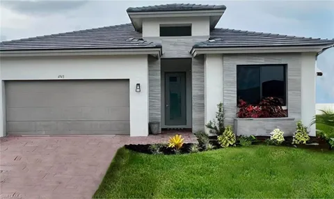 4943 Brigata Way