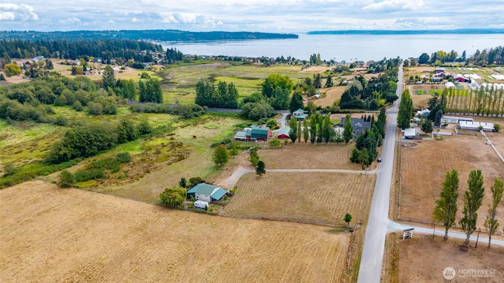 5375 Shore Meadow Road Freeland, WA 98249