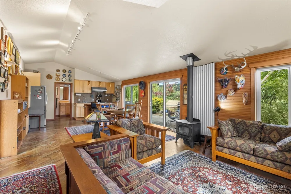 5375 Shore Meadow Road Freeland, WA 98249