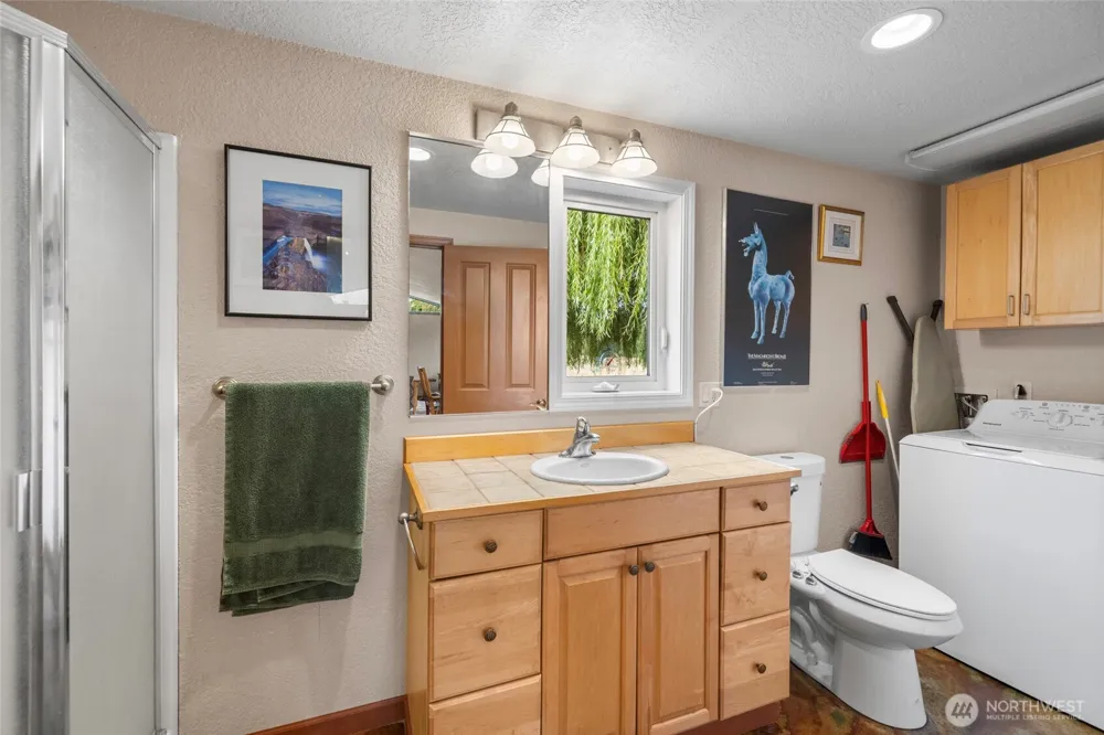 5375 Shore Meadow Road Freeland, WA 98249