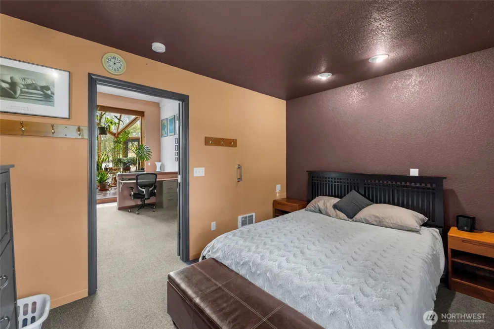 5375 Shore Meadow Road Freeland, WA 98249