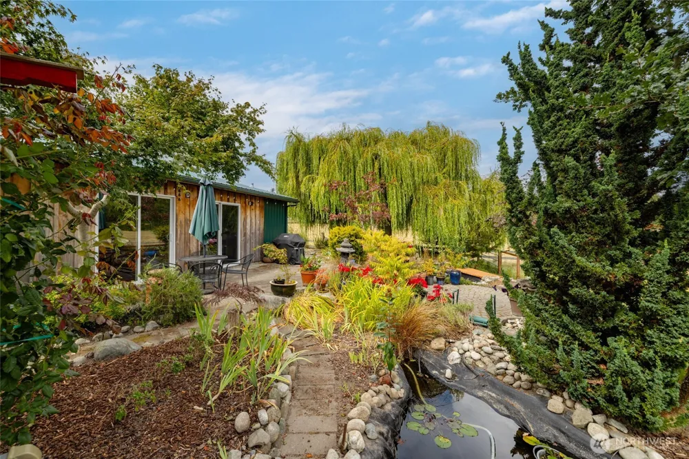 5375 Shore Meadow Road Freeland, WA 98249