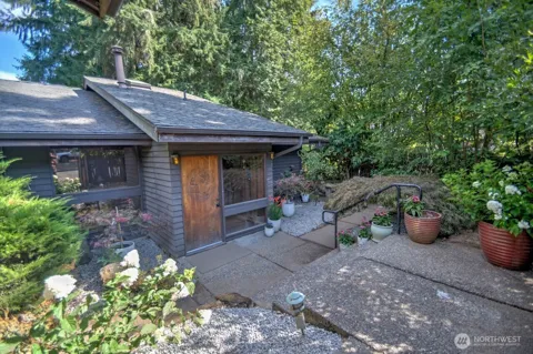 5016 Brassfield Road SE