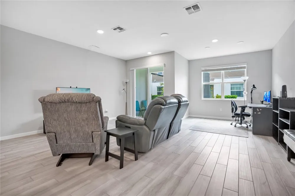 4835 JACKSTAFF WAY Oviedo, FL 32765