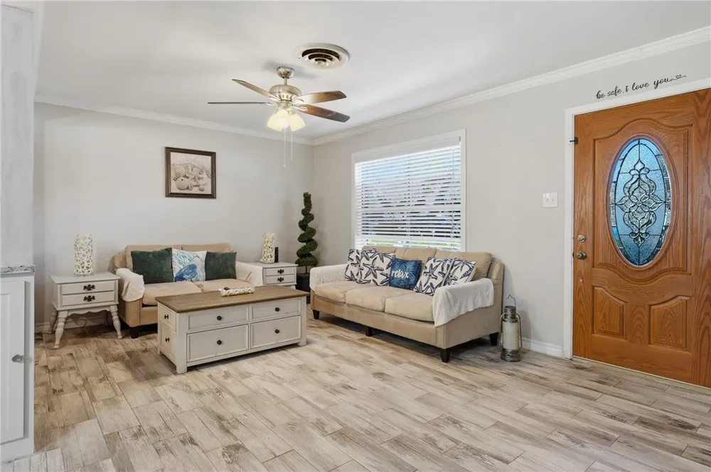 843 S Lamont Street Aransas Pass, TX 78336