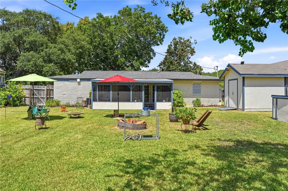 843 S Lamont Street Aransas Pass, TX 78336