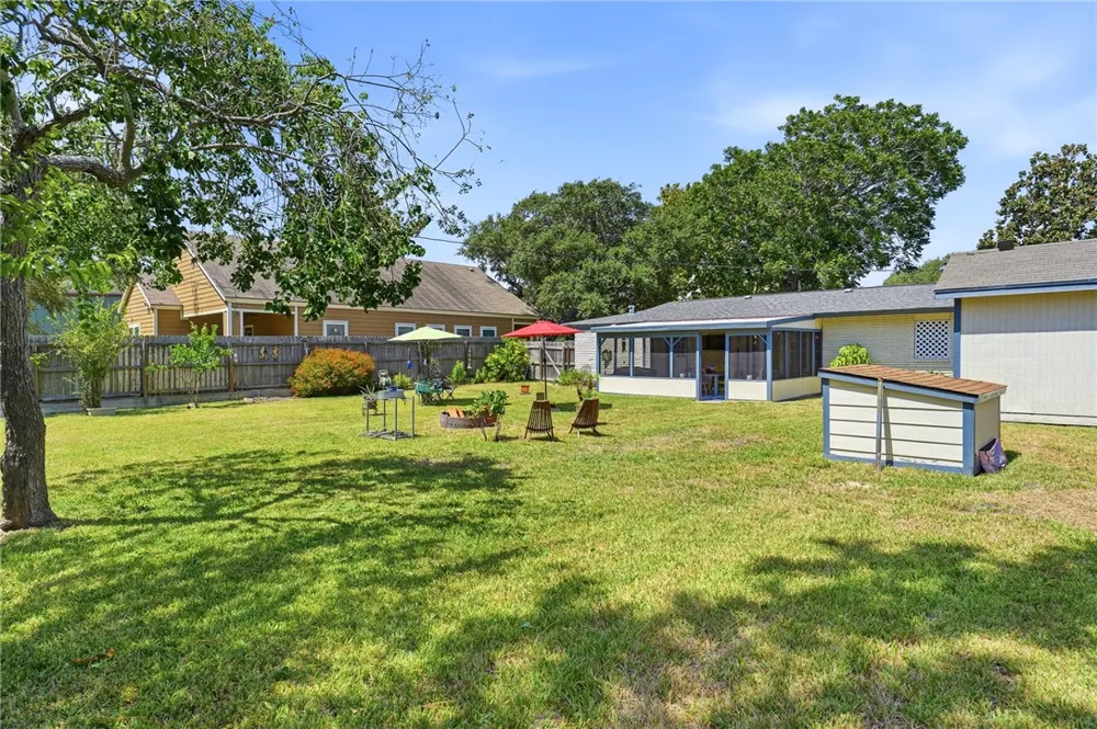 843 S Lamont Street Aransas Pass, TX 78336