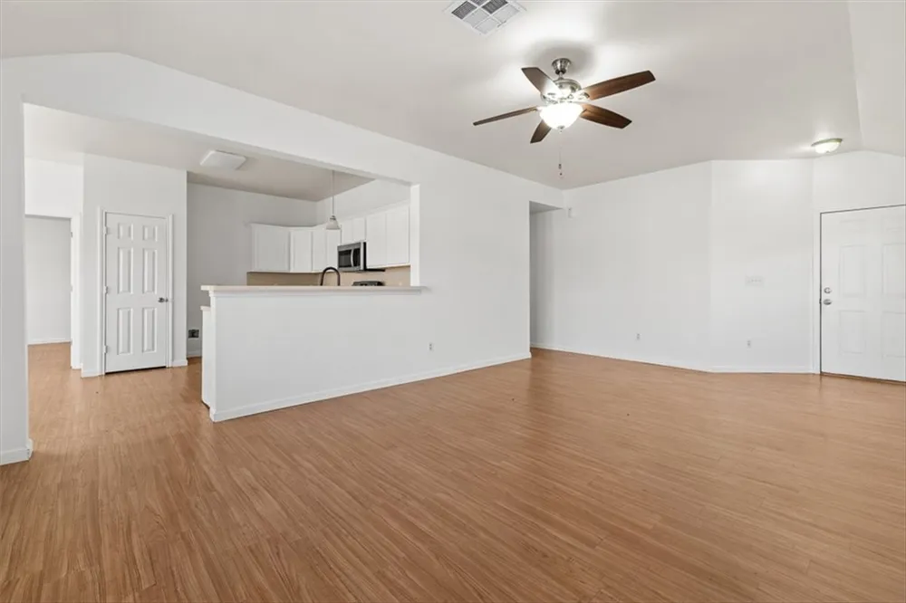 1009 Cupertino Street Portland, TX 78374
