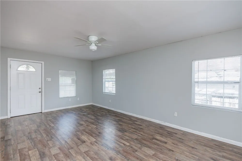 810 11th Street Corpus Christi, TX 78404