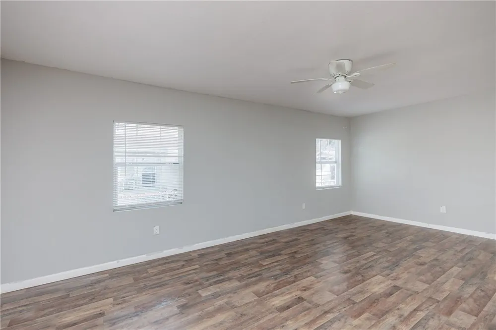 810 11th Street Corpus Christi, TX 78404