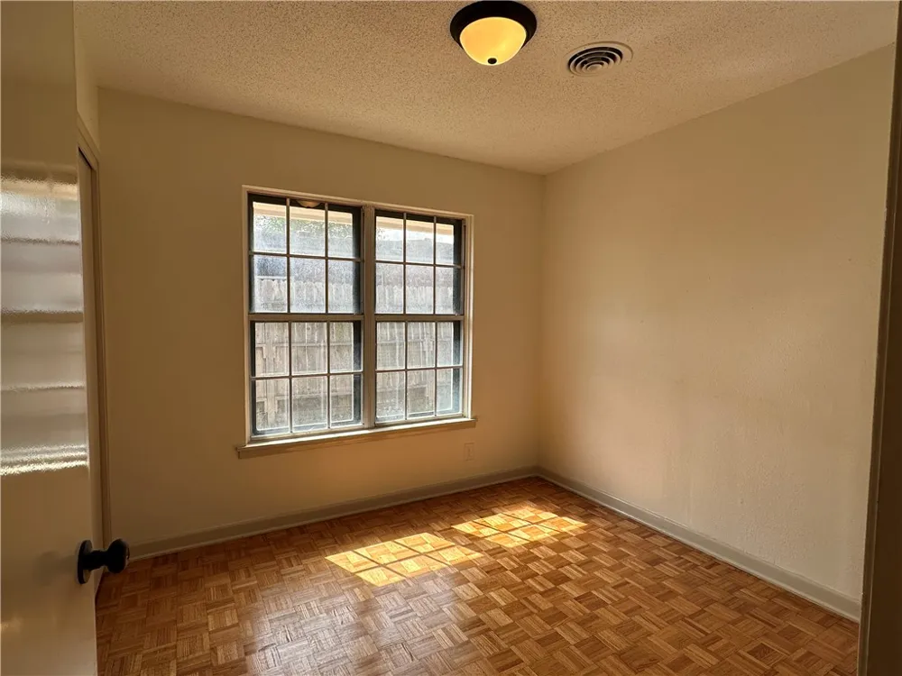 502 Greenway Drive Corpus Christi, TX 78412