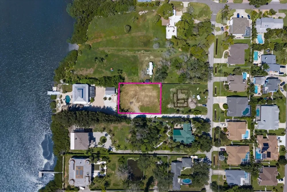 74TH AVENUE Seminole, FL 33776