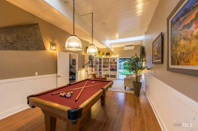14 Oakwood Drive Petaluma, CA 94954