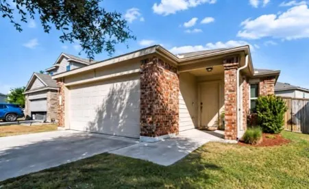 328 Circle Way