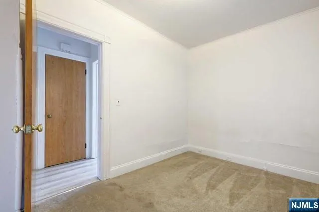 58 Westervelt Avenue 1 Hawthorne, NJ 07506