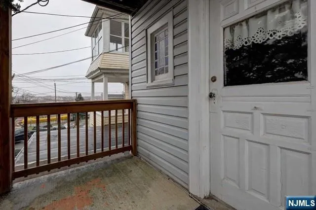 58 Westervelt Avenue 1 Hawthorne, NJ 07506