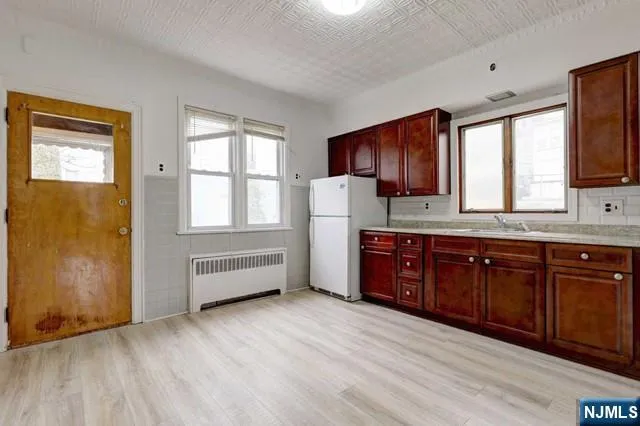 58 Westervelt Avenue 1 Hawthorne, NJ 07506