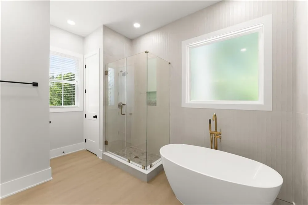 5019 Nichols Drive Flowery Branch, GA 30542