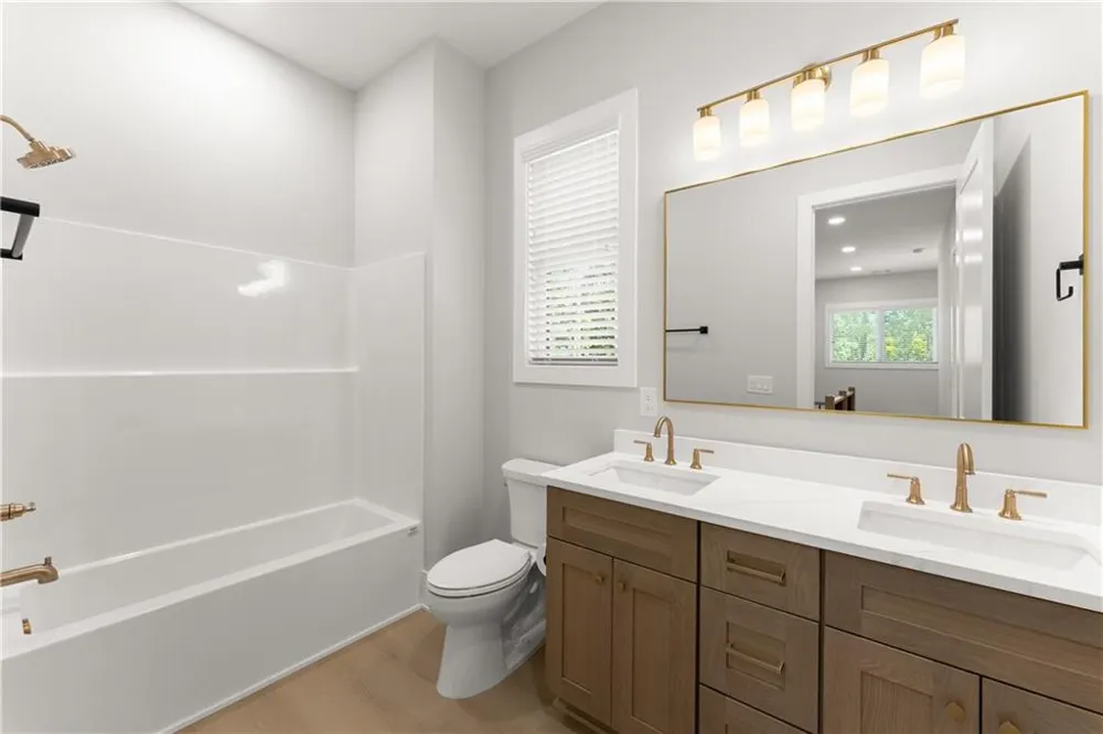 5019 Nichols Drive Flowery Branch, GA 30542