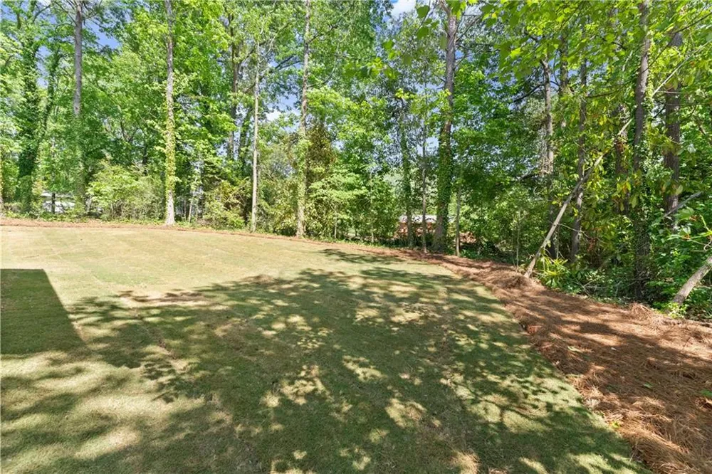5019 Nichols Drive Flowery Branch, GA 30542