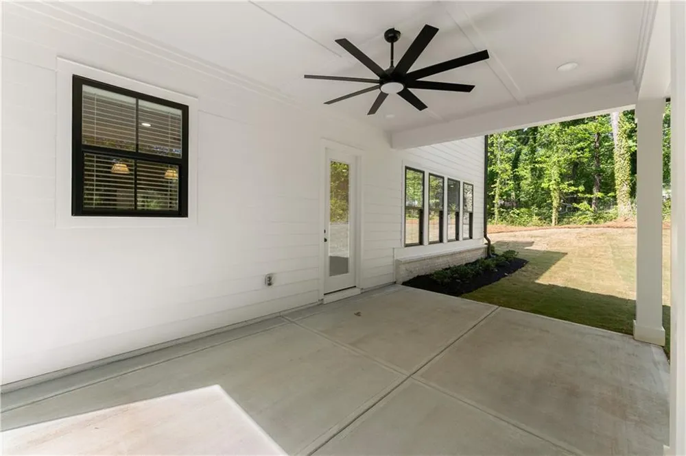 5019 Nichols Drive Flowery Branch, GA 30542
