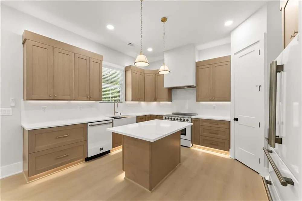 5019 Nichols Drive Flowery Branch, GA 30542