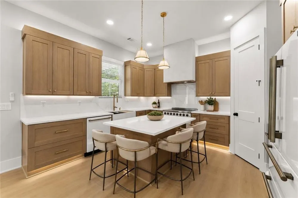 5019 Nichols Drive Flowery Branch, GA 30542