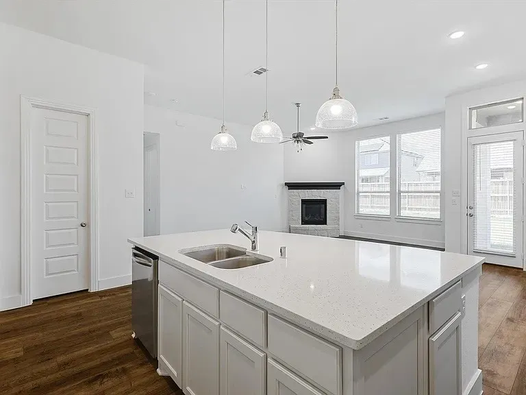 1417 Sumner Street Aubrey, TX 76227
