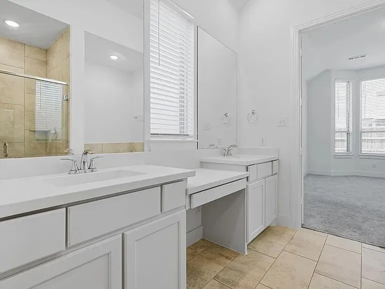 1417 Sumner Street Aubrey, TX 76227