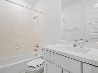 1417 Sumner Street Aubrey, TX 76227