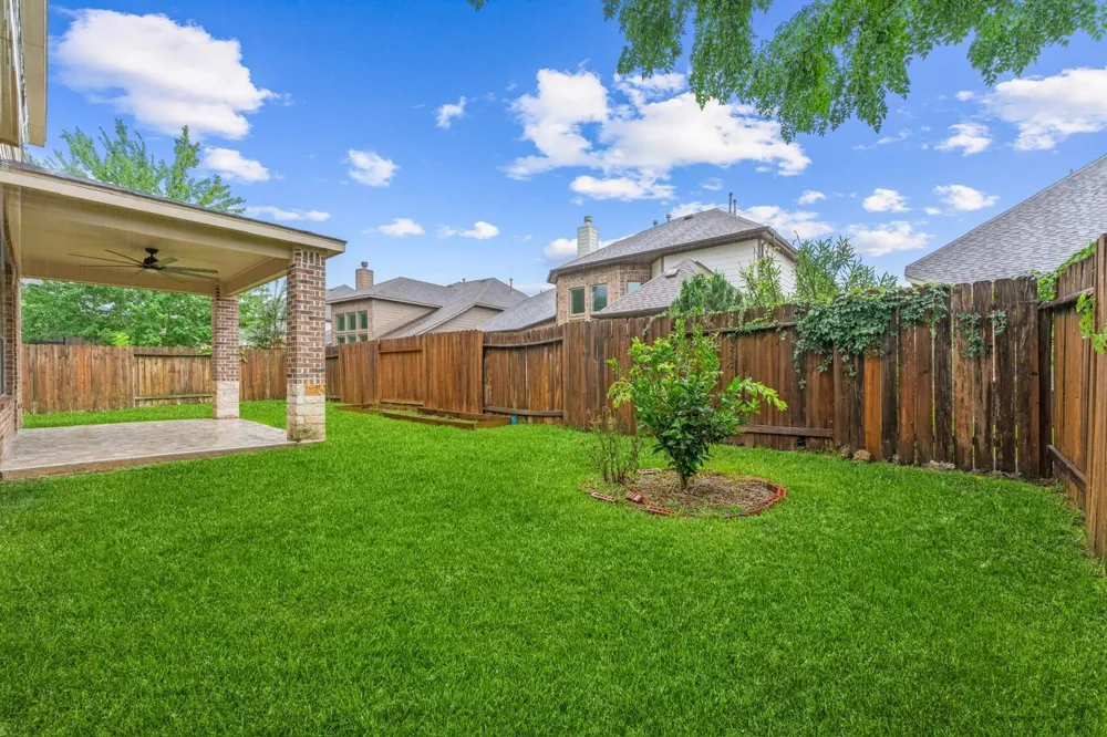 26116 Chivalry Court Kingwood, TX 77339