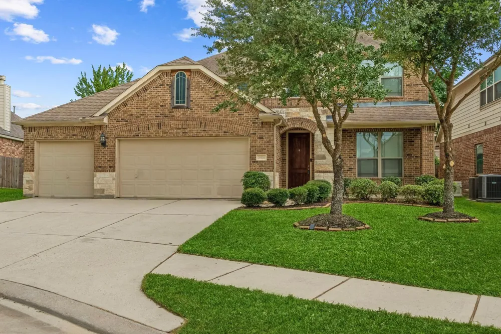 26116 Chivalry Court Kingwood, TX 77339