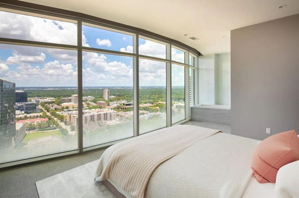 4521 San Felipe Street #2601 Houston, TX 77027