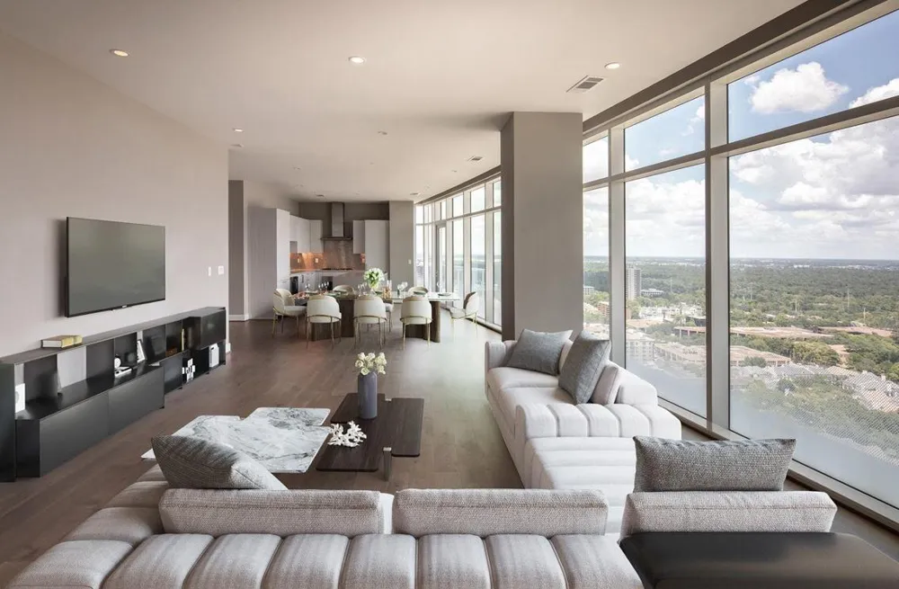 4521 San Felipe Street #2601 Houston, TX 77027