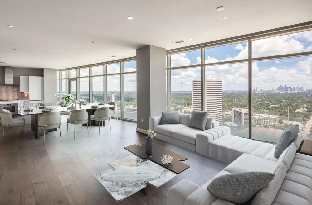4521 San Felipe Street #2601 Houston, TX 77027