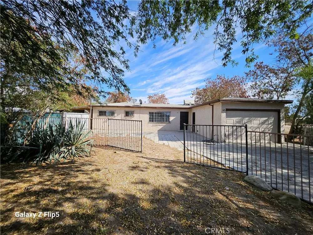 2184 Roosevelt Avenue San Bernardino, CA 92411
