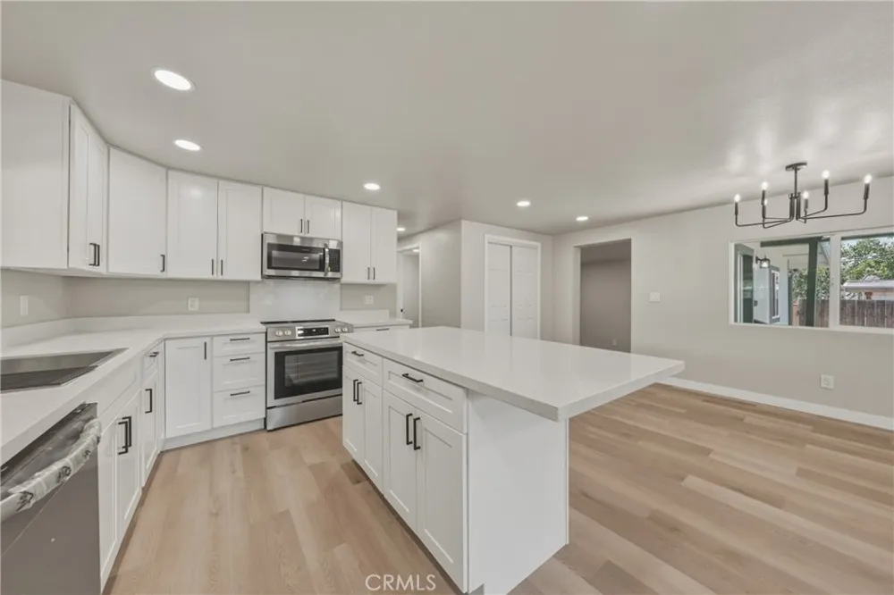 4434 Bush Lucerne, CA 95458