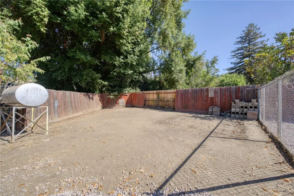 4434 Bush Lucerne, CA 95458