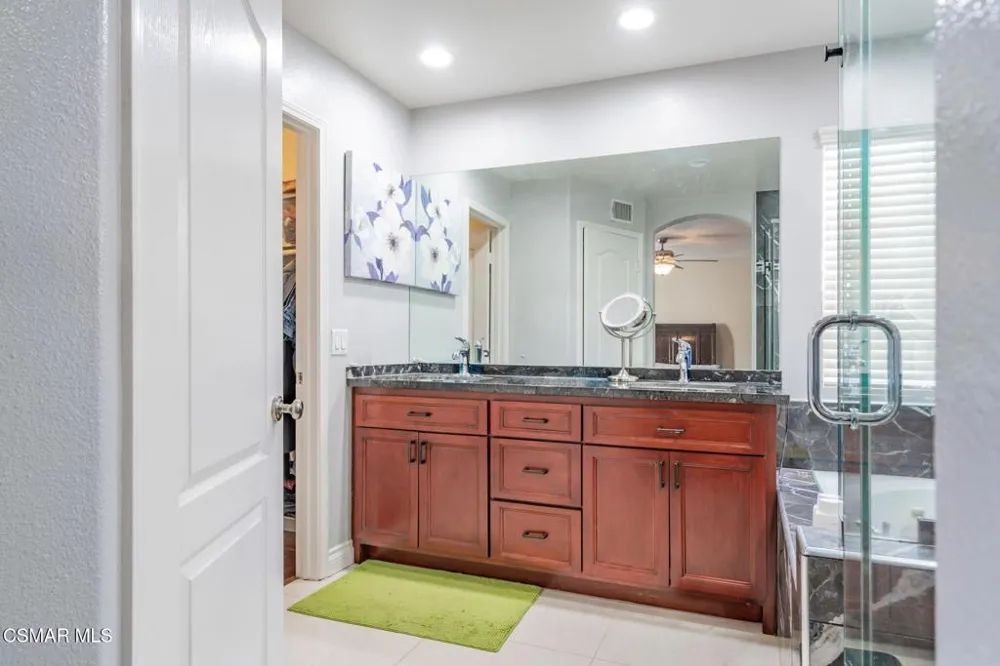 5053 Flagstone Lane Simi Valley, CA 93063