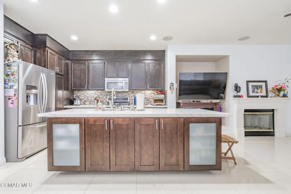 5053 Flagstone Lane Simi Valley, CA 93063
