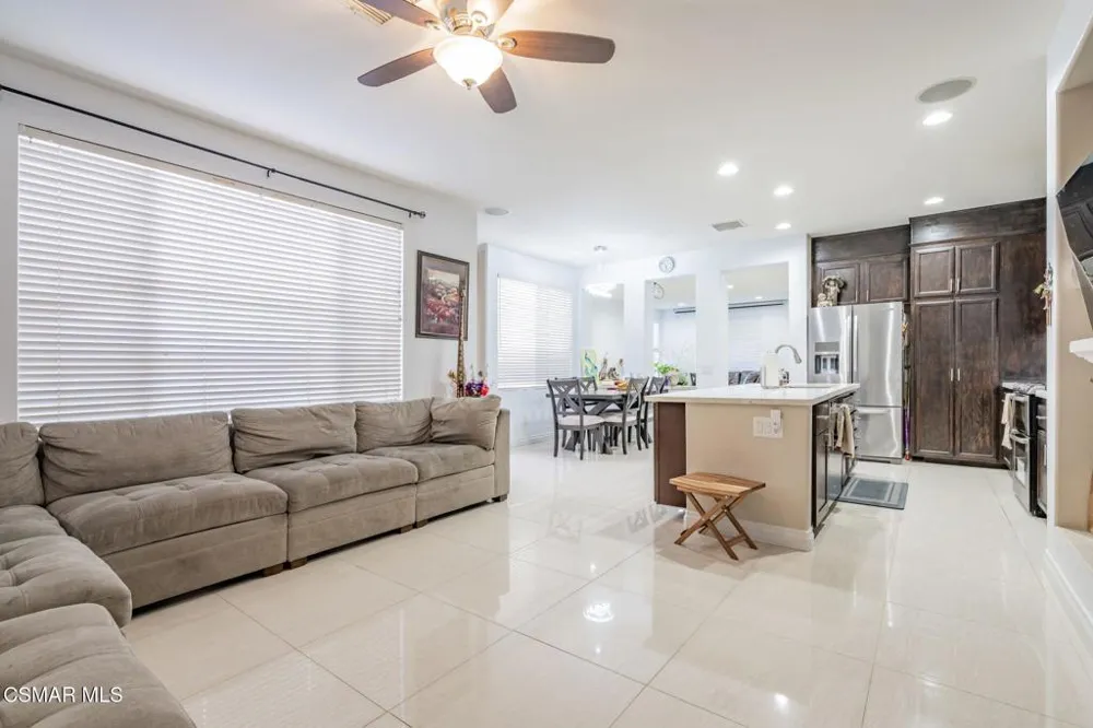 5053 Flagstone Lane Simi Valley, CA 93063