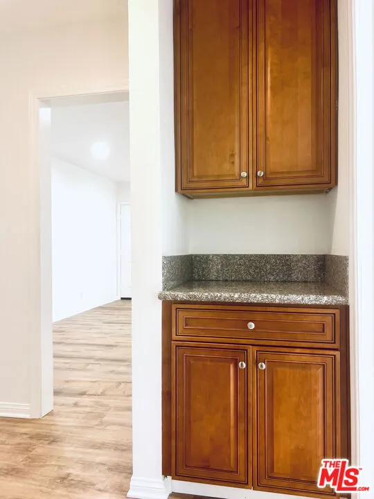 5263 Riverton Avenue #8 North Hollywood, CA 91601