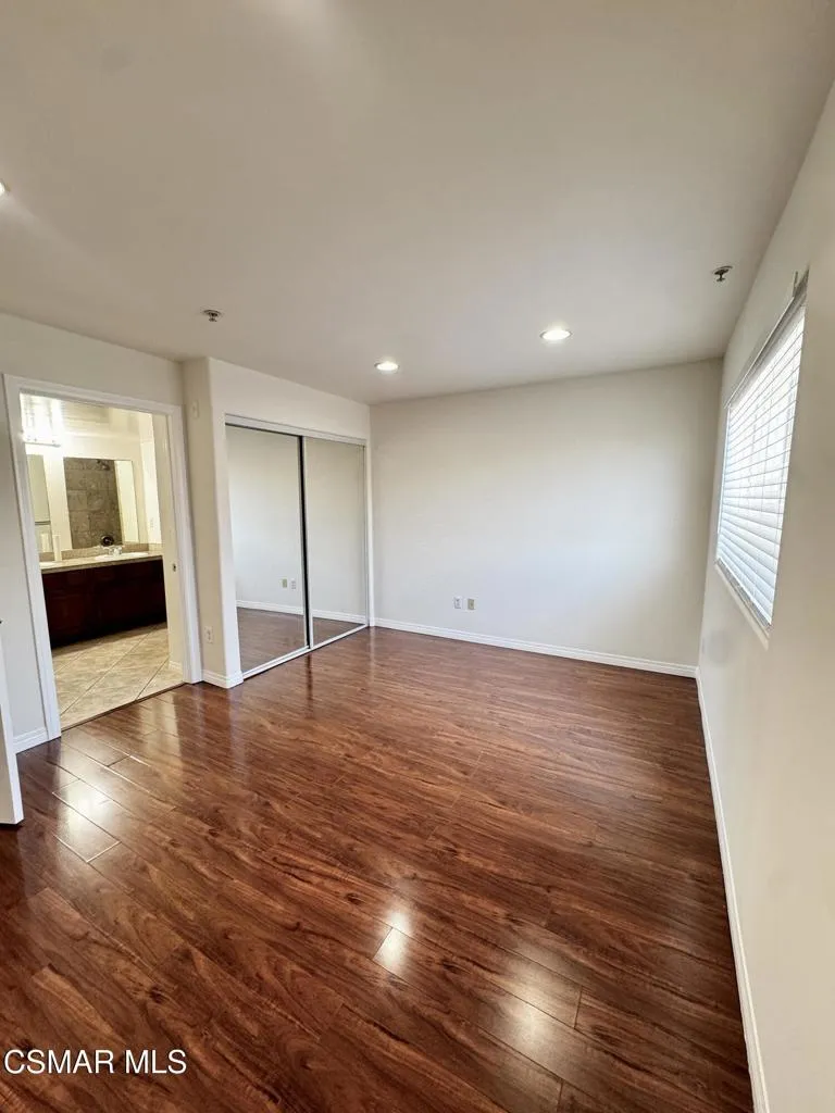 13525 Vanowen Street #106 Van Nuys, CA 91405