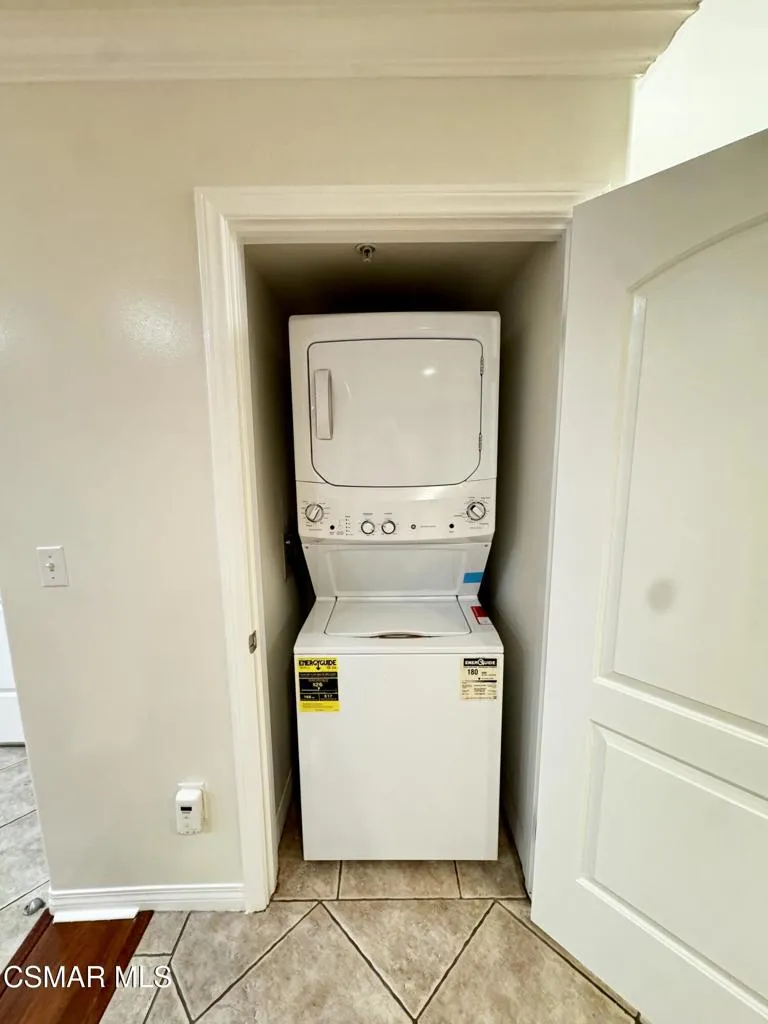 13525 Vanowen Street #106 Van Nuys, CA 91405
