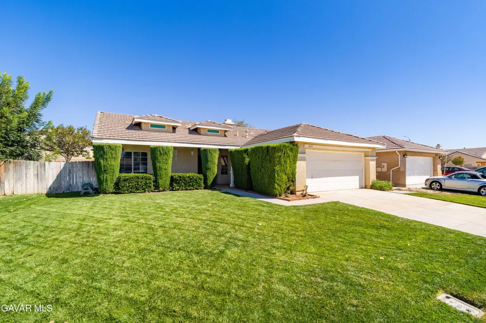 3649 Garnet Avenue Rosamond, CA 93560