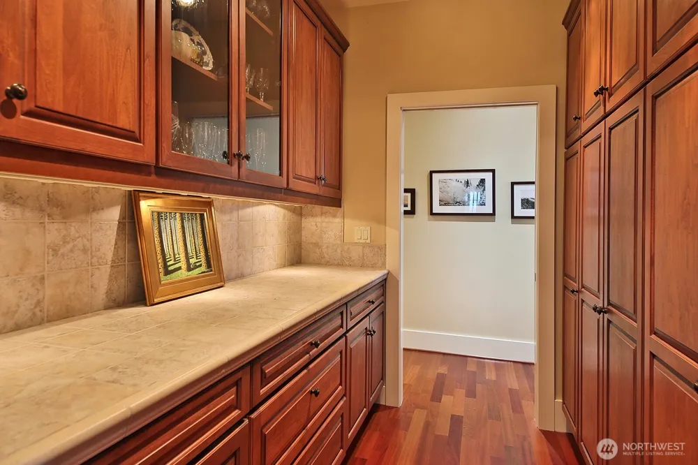 2382 Soundview Drive Langley, WA 98260